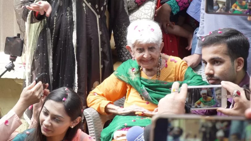 पाकिस्तान पहुंचने की रीना वर्मा की कहानी से टूट पाएगी नफ़रत की दीवार?