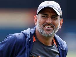 धोनी को सु्प्रीम कोर्ट से लगा झटका, आम्रपाली मामले में जारी हुआ नोटिस