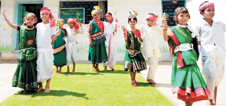 प्रदेश की संस्कृति को बढ़ावा देने पेटल्स ऐकेडमी ने जोरशोर से मनाया हरेली पर्व