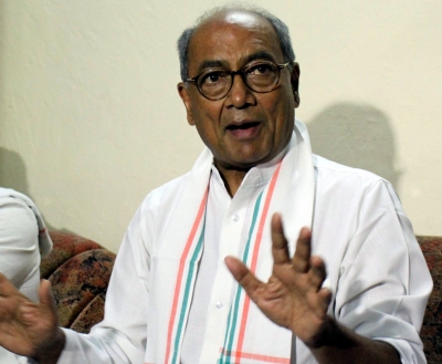 दिग्विजय सिंह ने मीडिया पर साधा निशाना