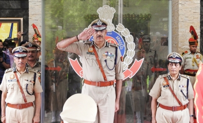 संजय अरोड़ा ने दिल्ली पुलिस आयुक्त पद का कार्यभार संभाला संजय अरोड़ा ने दिल्ली पुलिस आयुक्त पद का कार्यभार संभाला