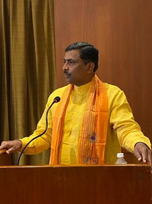 दक्षिण भारत में परिवारवाद पर विपक्षियों को घेरेगी भाजपा : मुरलीधर राव दक्षिण भारत में परिवारवाद पर विपक्षियों को घेरेगी भाजपा : मुरलीधर राव