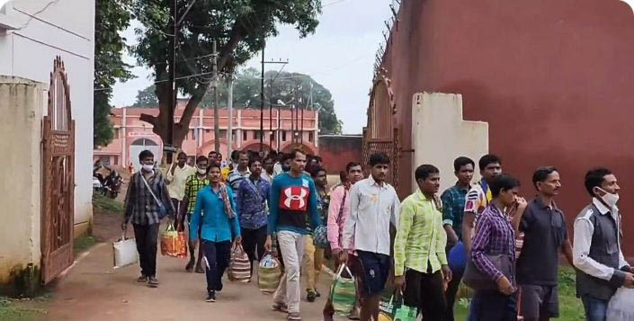 ‘छत्तीसगढ़’ का संपादकीय : 75वीं सालगिरह के मौके पर असली आजादी तो यह हो सकती है...