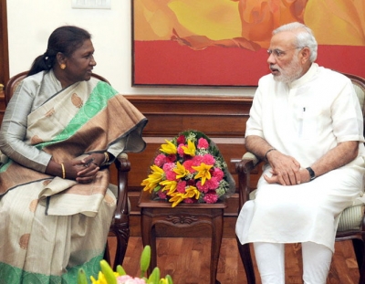 राष्ट्रपति मुर्मू और प्रधानमंत्री मोदी ने दी रक्षा बंधन की शुभकामनाएं राष्ट्रपति मुर्मू और प्रधानमंत्री मोदी ने दी रक्षा बंधन की शुभकामनाएं