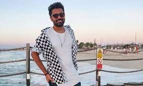 गायक राहुल जैन पर बलात्कार का आरोप, प्राथमिकी दर्ज