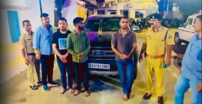घर में पेट्रोल बम फैंकने वाले तीन गिरफ्तार, एक फरार, कार जब्त 