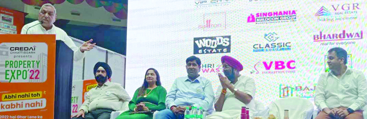 बिल्डर्स की सुविधाओं पर लोगों को भरोसा, गिरावट न आने दें-शर्मा