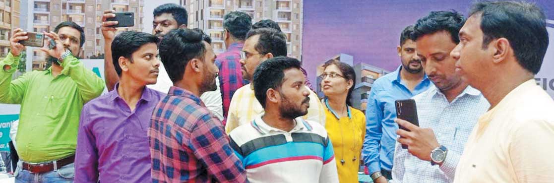 जैसा बजट वैसी प्रापर्टी, क्रेडाई एक्सपो में किसी ने प्लाट तो किसी ने फ्लैट की बुकिंग में दिखाई रूचि