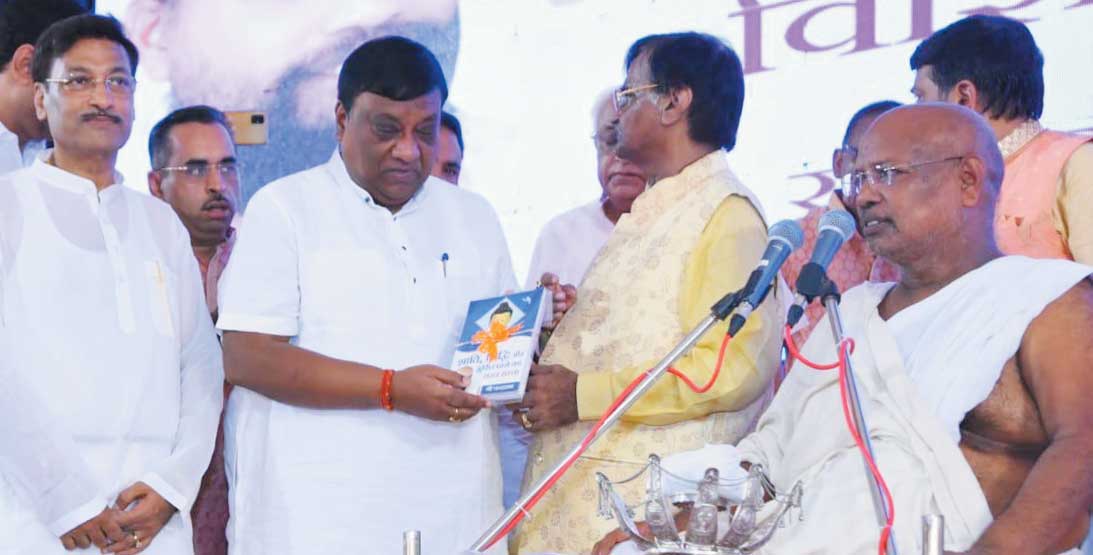 भगवान महावीर की समता, क्षमा, प्रेम और करुणा को जीवन में  धारण करें-राष्ट्रसंत ललितप्रभजी