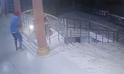 तरनतारन के चर्च में तोड़फोड़, पादरी की जलाई कार, पंजाब के सीमावर्ती जिले में तनाव