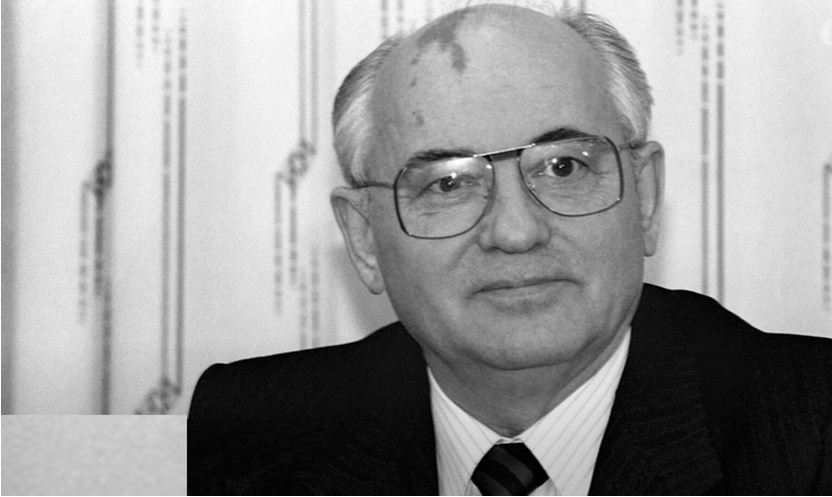 गोर्बाच्येव थे रूसी महानायक