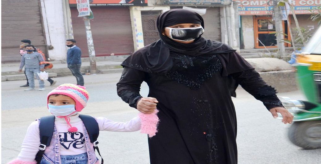 हिजाब : हिरन पर क्यों लादे घांस?