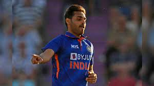 भुवनेश्वर कुमार : सचिन तेंदुलकर को प्रथम श्रेणी क्रिकेट में शून्य पर आउट करने वाला गेंदबाज