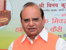 उपराज्यपाल सक्सेना ने मौलाना आजाद कॉलेज के एमबीबीएस, पीजी छात्रों को डिग्री प्रदान की