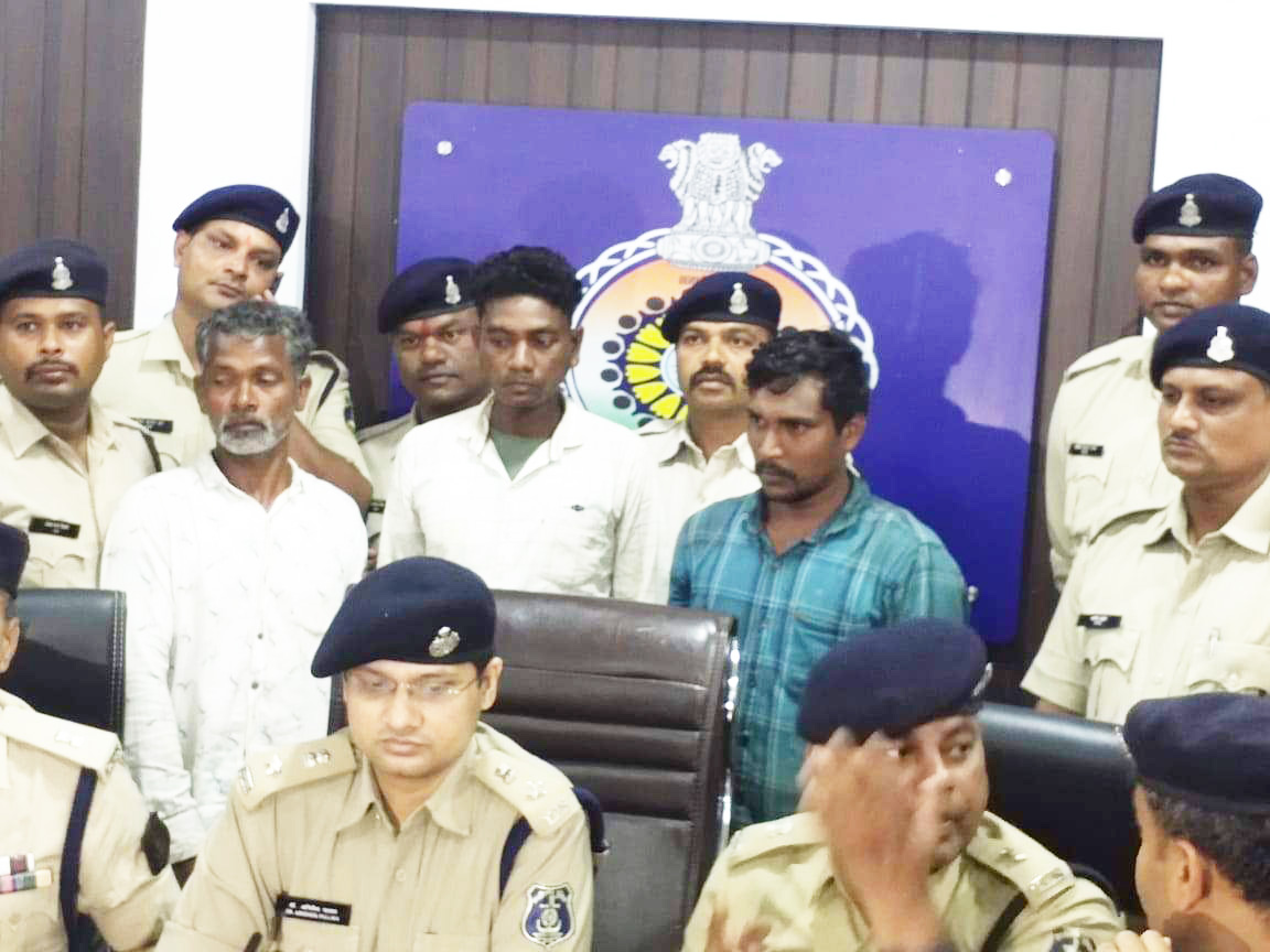कुम्हारी में दंपत्ति और बच्चों की हत्या का खुलासा, भाई ही निकला हत्यारा