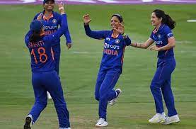 भारत महिला एशिया कप में बांग्लादेश को हरा सेमीफाइनल में पहुंचा