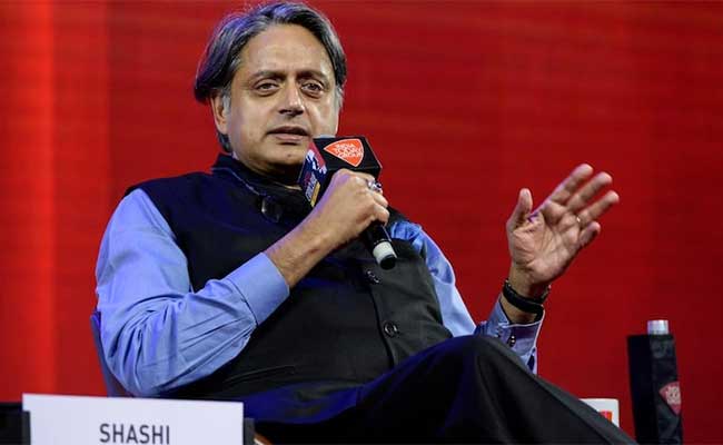 शशि थरूर ने कांग्रेस में उनके साथ हो रहे पक्षपात को लेकर क्या कहा शशि थरूर ने कांग्रेस में उनके साथ हो रहे पक्षपात को लेकर क्या कहा