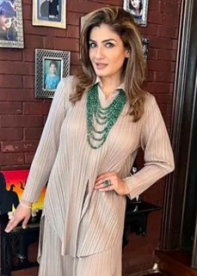 रवीना टंडन ने अपने परिवार के साथ मनाया जन्मदिन