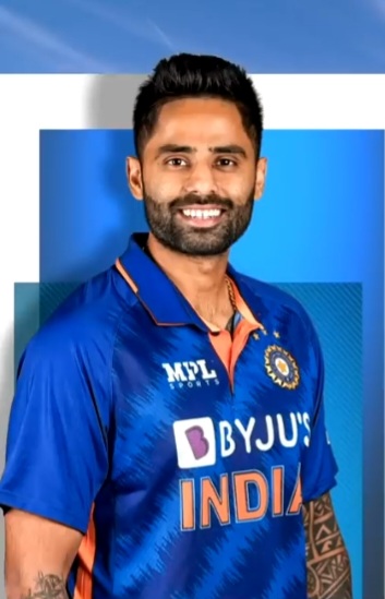 पाकिस्तान के रिज़वान को हटाकर सूर्यकुमार बने नंबर वन