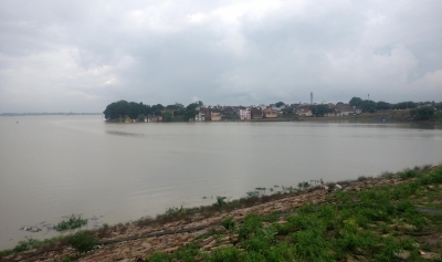 पर्यटन को बढ़ावा देने के लिए गंगा के किनारे वाटर स्पोर्ट्स पर्यटन को बढ़ावा देने के लिए गंगा के किनारे वाटर स्पोर्ट्स