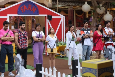 'बिग बॉस 16': सुम्बुल के जन्मदिन पर टीना दत्ता ने बनाया 'शीरा' 'बिग बॉस 16': सुम्बुल के जन्मदिन पर टीना दत्ता ने बनाया 'शीरा'