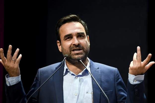अटल बिहारी वाजपेयी की बायोपिक में लीड रोल निभाएंगे पंकज त्रिपाठी अटल बिहारी वाजपेयी की बायोपिक में लीड रोल निभाएंगे पंकज त्रिपाठी