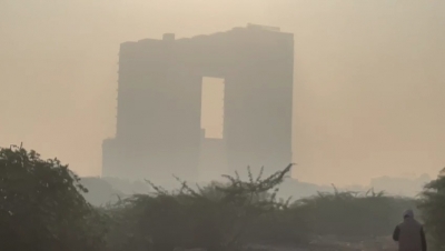 एनसीआर की हवा फिर जहरीली, निर्माण कार्यों पर रोक एनसीआर की हवा फिर जहरीली, निर्माण कार्यों पर रोक