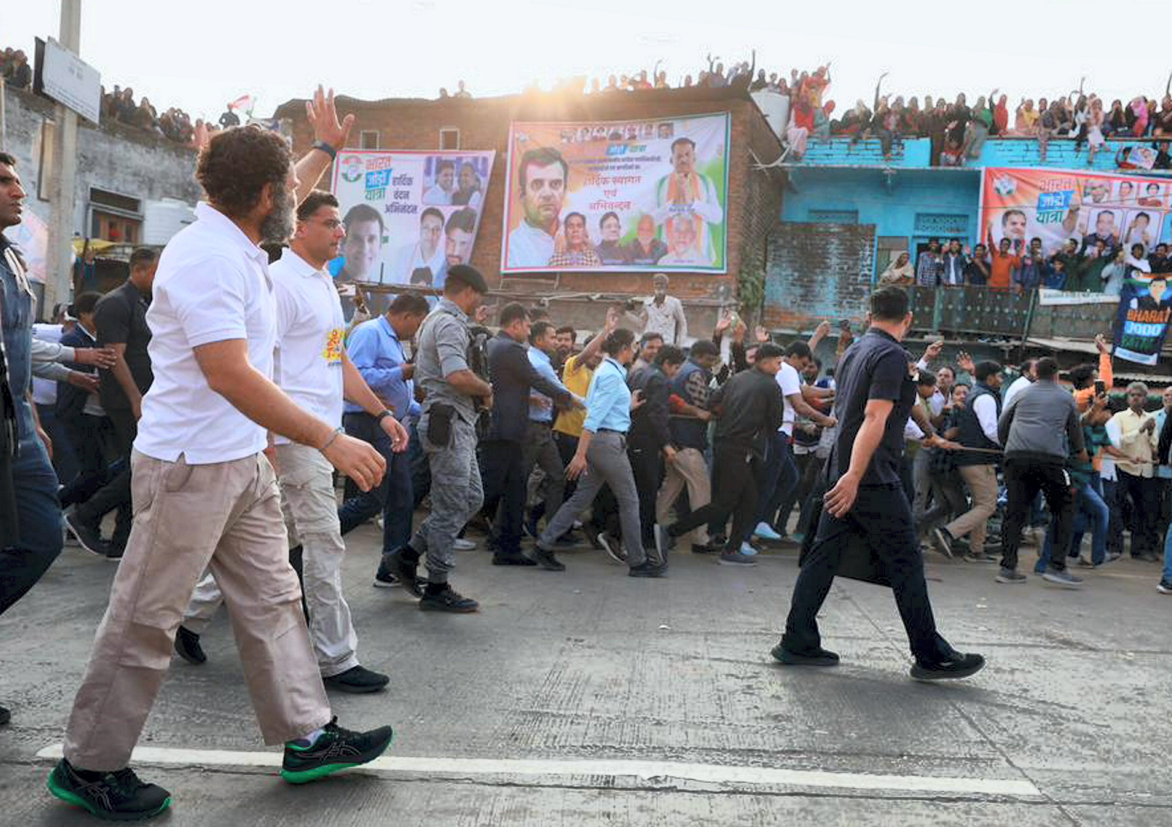 राहुल गांधी के नेतृत्व में राजस्थान में तीसरे दिन ‘भारत जोड़ो यात्रा’ शुरू राहुल गांधी के नेतृत्व में राजस्थान में तीसरे दिन ‘भारत जोड़ो यात्रा’ शुरू