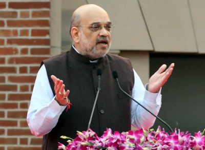 कांग्रेस, एनसीपी और शिवसेना (उद्धव गुट) सांसदों ने महाराष्ट्र-कर्नाटक सीमा विवाद पर अमित शाह से की मुलाकात कांग्रेस, एनसीपी और शिवसेना (उद्धव गुट) सांसदों ने महाराष्ट्र-कर्नाटक सीमा विवाद पर अमित शाह से की मुलाकात