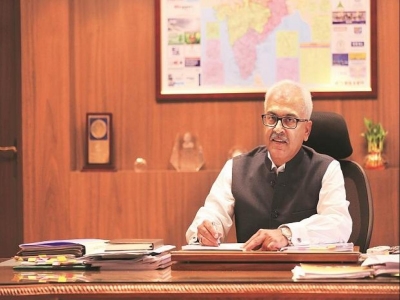 दिल्ली एयरपोर्ट पर भीड़ को लेकर गृह सचिव अजय कुमार भल्ला करेंगे बैठक दिल्ली एयरपोर्ट पर भीड़ को लेकर गृह सचिव अजय कुमार भल्ला करेंगे बैठक