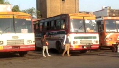 बच्चों के लिए क्लासरूम के रूप में इस्तेमाल की जाएगी यूपीएसआरटीसी की बस बच्चों के लिए क्लासरूम के रूप में इस्तेमाल की जाएगी यूपीएसआरटीसी की बस