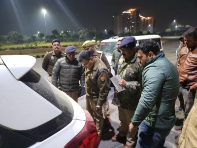 पुलिस व वाहन चोर गैंग के बीच मुठभेड़, दो बदमाश घायल पुलिस व वाहन चोर गैंग के बीच मुठभेड़, दो बदमाश घायल