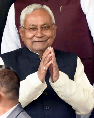 जहरीली शराब पीकर मरने वालों से कोई सिम्पैथी नहीं : नीतीश कुमार जहरीली शराब पीकर मरने वालों से कोई सिम्पैथी नहीं : नीतीश कुमार