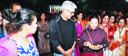 महिला कल्याण समाज एसईसीएल द्वारा आनंद मेला 