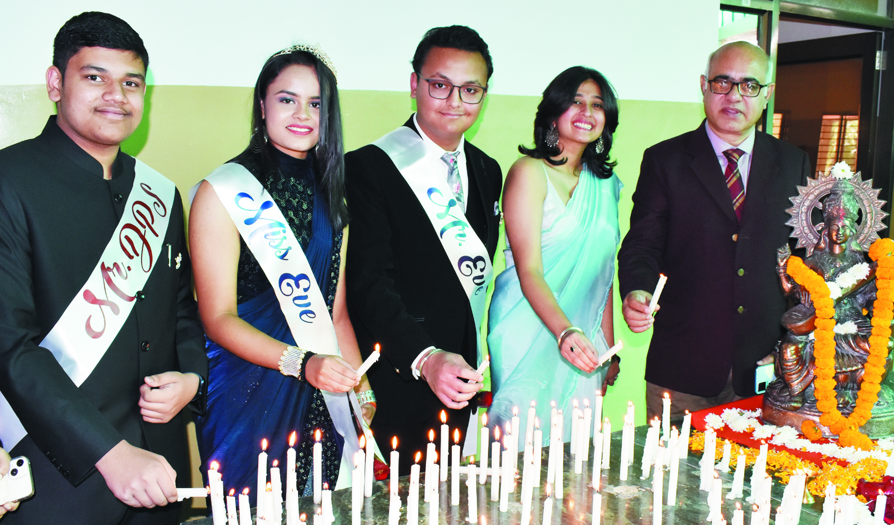 फेयरवेल में भावुक हुए डीपीएस विद्यार्थी