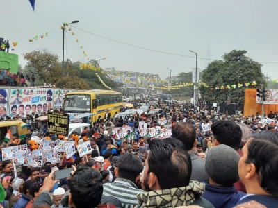 दिल्ली के यमुना बाजार से पुन: शुरू हुई राहुल गांधी की भारत जोड़ो यात्रा