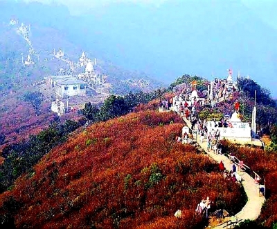 झारखंड के सम्मेद शिखर को पर्यटन क्षेत्र बनाए जाने का बिहार में भी विरोध शुरू