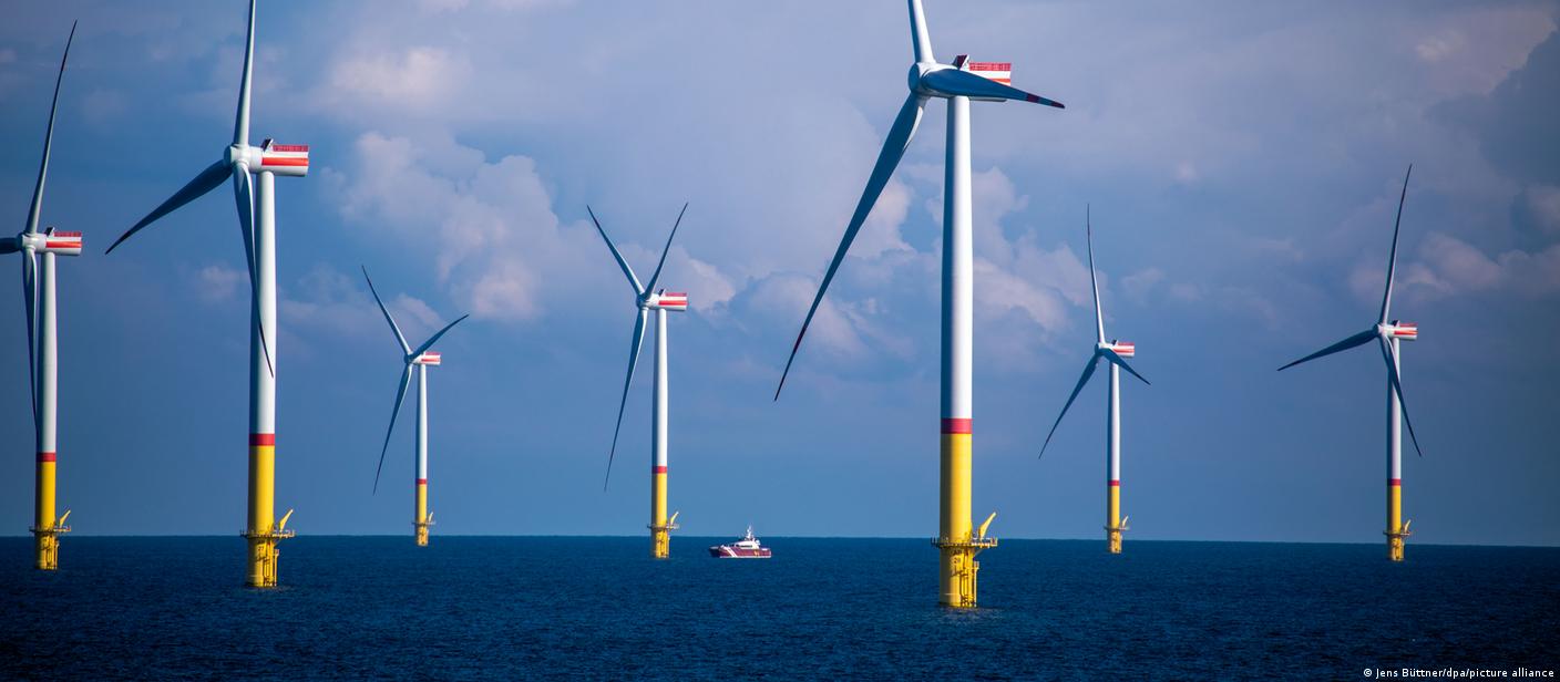 एक पवन चक्की लगाने में 7 साल का वक्त, आखिर क्या हैं दिक्कतें