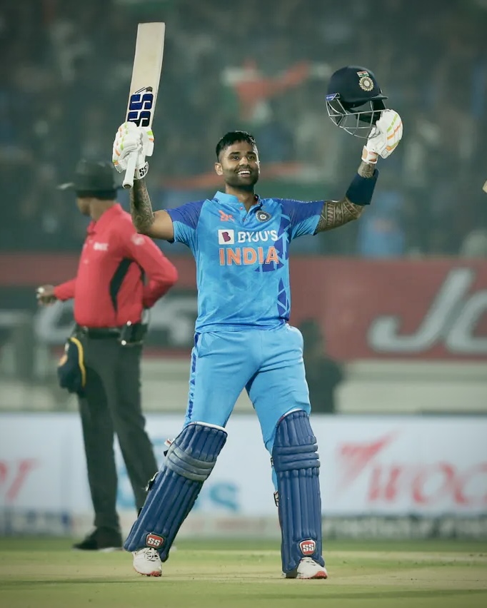 सूर्यकुमार यादव का जलवा कायम, श्रीलंका के साथ टी-20 सीरीज़ में भारत को कितने नए सितारे मिले