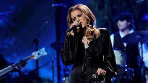 गायिका लीज़ा मैरी प्रेस्ली का निधन