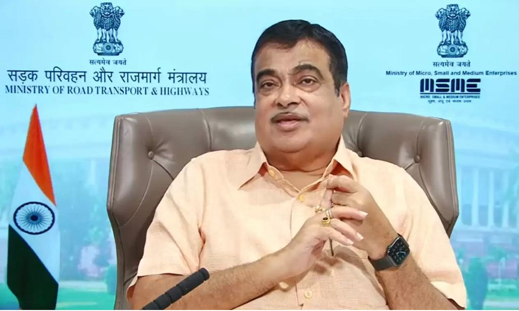 ‘छत्तीसगढ़’ का संपादकीय :   जेलों से उगाही की धमकी अब केन्द्रीय मंत्री तक पहुंची, अब तो सरकारें सम्हलें...