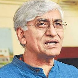 सिंहदेव की जगह सरगुजा में राजवाड़े करेंगे ध्वजारोहण सिंहदेव की जगह सरगुजा में राजवाड़े करेंगे ध्वजारोहण
