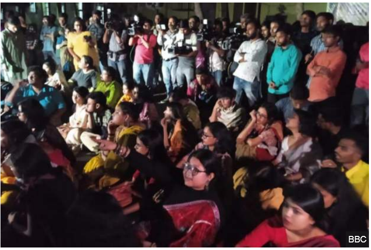 जादवपुर विश्वविद्यालय में मोदी पर बीबीसी डॉक्यूमेंट्री की स्क्रीनिंग शांतिपूर्ण रही
