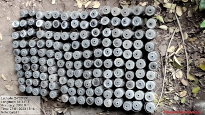 सीआरपीएफ को नक्सल विरोधी अभियान में मिली बड़ी सफलता, 162 आईईडी बरामद