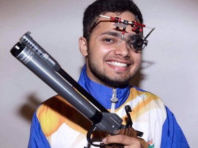 मेरे भाई मनीष ने मुझे निशानेबाजी चुनने के लिए प्रेरित किया : शिवा नरवाल मेरे भाई मनीष ने मुझे निशानेबाजी चुनने के लिए प्रेरित किया : शिवा नरवाल