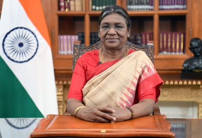 राष्ट्रपति मुर्मू पहली बार संसद की संयुक्त बैठक को करेंगी संबोधित राष्ट्रपति मुर्मू पहली बार संसद की संयुक्त बैठक को करेंगी संबोधित