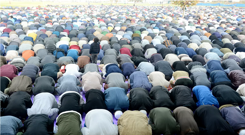 मुसलमानों को मुसलमान मार रहे