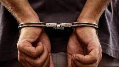 दिल्ली का दुकान मालिक लूट की झूठी साजिश रचने के आरोप में गिरफ्तार दिल्ली का दुकान मालिक लूट की झूठी साजिश रचने के आरोप में गिरफ्तार