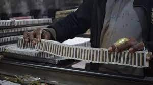 रूस-यूक्रेन युद्ध से पाकिस्तान के माचिस उद्योग में कैसे लौटी जान? रूस-यूक्रेन युद्ध से पाकिस्तान के माचिस उद्योग में कैसे लौटी जान?