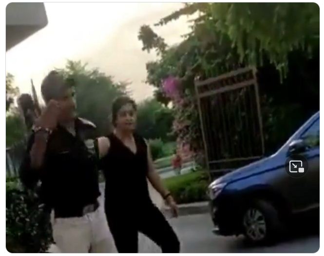 ‘छत्तीसगढ़’ का संपादकीय : हिंसा या नाजायज काम  करने वाली महिलाएं क्या साबित करती हैं?